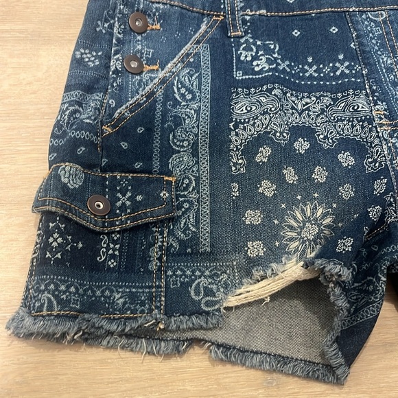 Festival Blue White Denim Bandana Overall Shortalls Size M 7-9 Americana - Picture 4 of 14